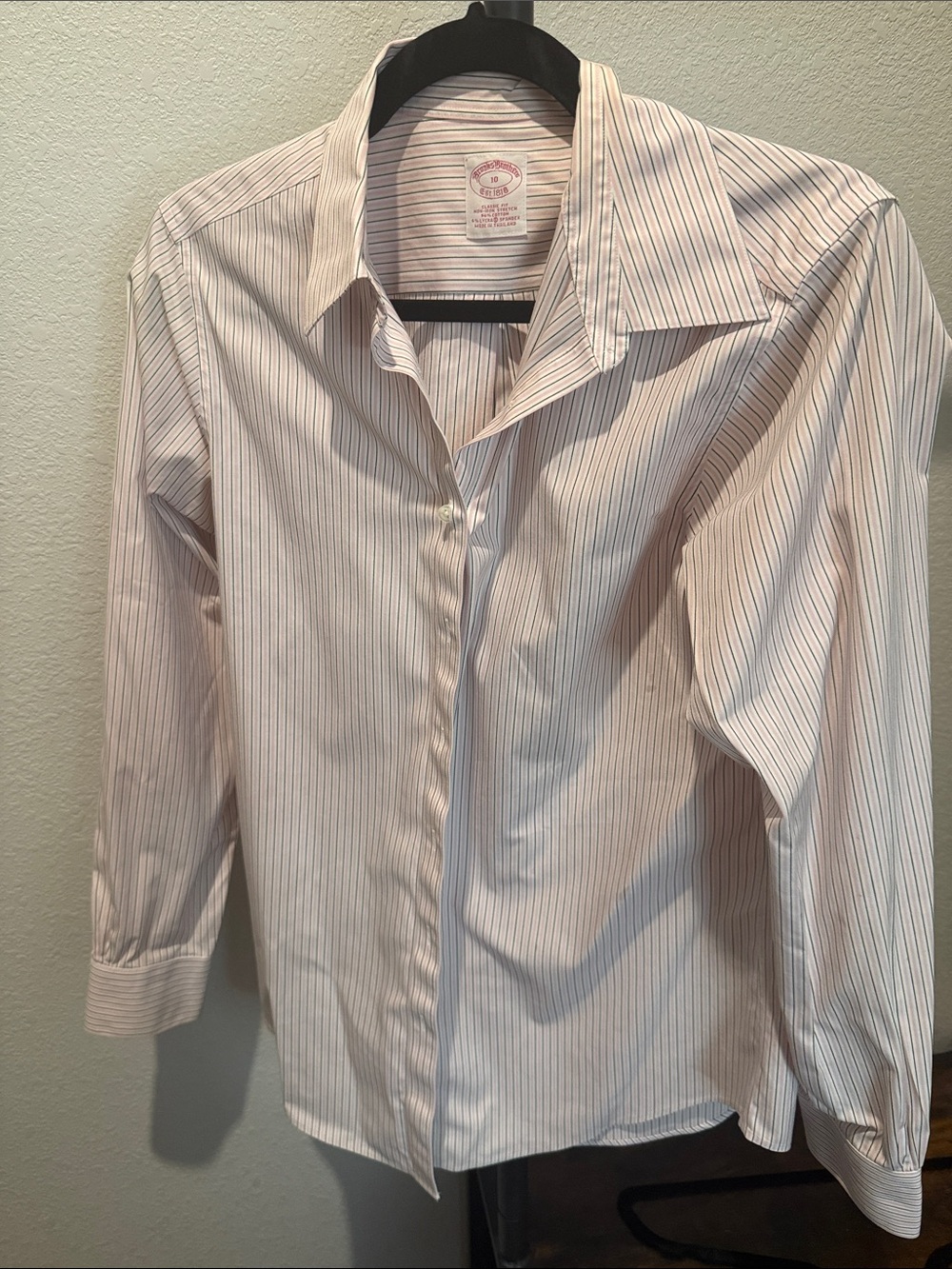 Brooks Brothers White Shirt with Thin Pink Stripes